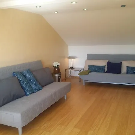 Corneliusstrasse Apartment